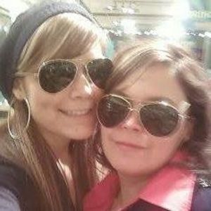 Meet your Posher, Gloria